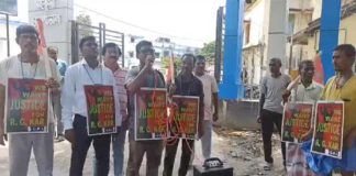 ঢুকতে দেওয়া হবে না বিরূপাক্ষকে, বিক্ষোভ কাকদ্বীপ হাসপাতালে KAKDWIP BIRUPAKKHA K DHUKTE BADHA
