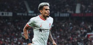 লিভারপুলের কাছে বিধ্বস্ত ম্যানইউ Manchester United crushed by Liverpool