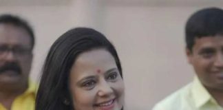 প্রতিরক্ষা কমিটিতে রাহুল, বড় দায়িত্বে মহুয়া