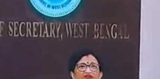 নেত্রী মমতাকে কৃতজ্ঞতা জানাতে ১৭৫ কিমি মানববন্ধনে মহিলা তৃণমূল