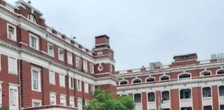 ‘অস্থির’ সময়ে ৫ ঘণ্টায় ৪ নির্দেশ কলকাতা পুলিশের