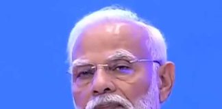 কাশ্মীরের উন্নয়নের ওমরের পাশে কেন্দ্র : মোদী