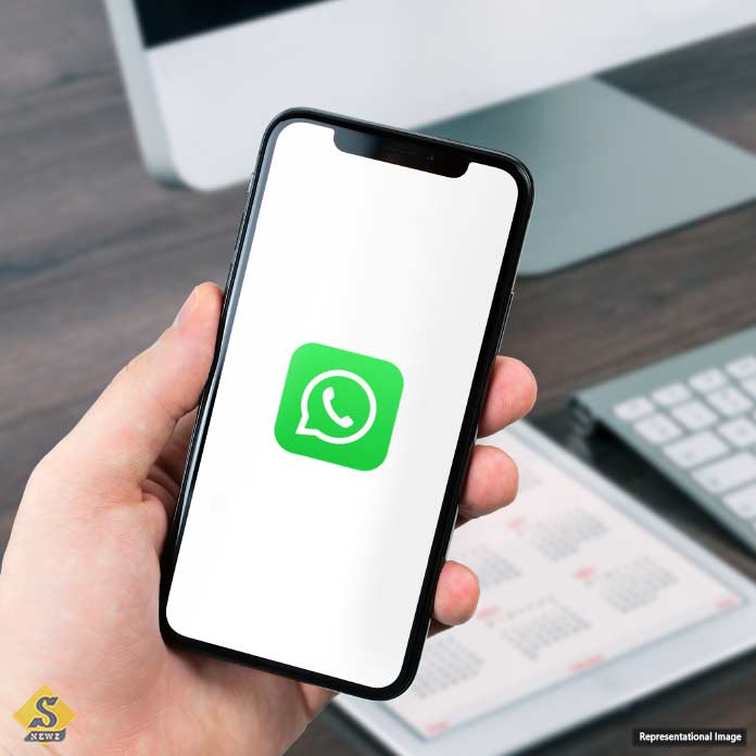 হোয়াটসঅ্যাপে চ্যাটবট হবে আরও স্মার্ট