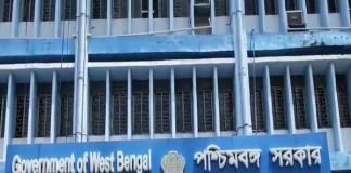 বিকাশ ভবনের গুদামে টেট-র অযোগ্যদের নথি