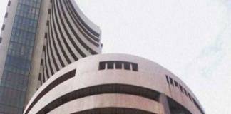 ভারতের থেকে রেকর্ড টাকা তুলছে বিদেশি লগ্নিকারীরা