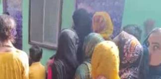খাবারের লোভ দেখিয়ে শিশুকন্যাকে যৌন নির্যাতন প্রৌঢ়ের