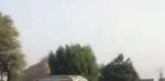 পাকিস্তানে বন্ধ মোবাইল ইন্টারনেট