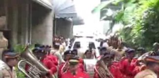 রতন টাটাকে শেষশ্রদ্ধ সাধারণের, পূর্ণ রাষ্ট্রীয় মর্যাদায় শেষকৃত্য