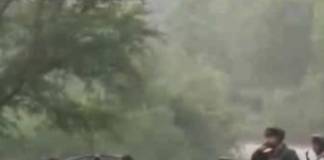 কাশ্মীরে ২ ভিডিএফ খুন, ২ জঙ্গির এনকাউন্টার