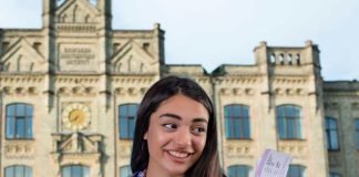 বিদেশি পড়ুয়াদের ফিরতে বলছে আমেরিকার বিশ্ববিদ্যালয়!