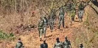 ছত্তীসগঢ়ে পুলিশকে ছুরি হামলা মাওবাদীদের