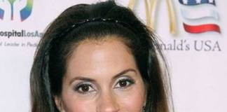 নেই ব্যবসাসফল সিনেমা, তবু সেরা ধনী অভিনেত্রী No successful movie, but still the richest actress