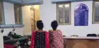 এবার ক্যানিংয়ে প্রতিবাদী দুই মহিলাকে মার