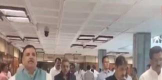 ওয়াকফ বিল : জেপিসি ত্যাগের ইঙ্গিত বিরোধীদের, চিঠি