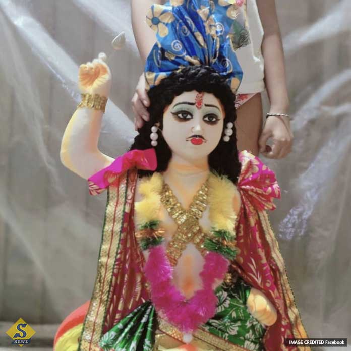 বাড়ি বাড়ি কার্তিক ফেলেছে তৃণমূল কাউন্সিলর, অস্বস্তিতে বৈদ্যবাটি পুরসভা