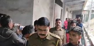 অন্ডালে গাড়িতে ২০ লাখ টাকা, গ্রেফতার ৪ দুষ্কৃতী