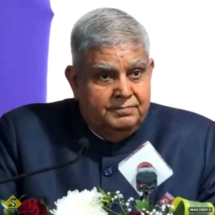কৃষক আন্দোলন : কৃষিমন্ত্রীকে নিশানা ক্ষুব্ধ ধনখড়ের