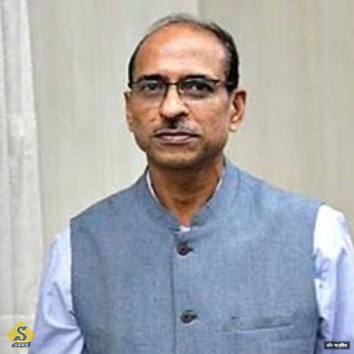 Former-Chief-Secretary-Harikrishna-Dwivedi