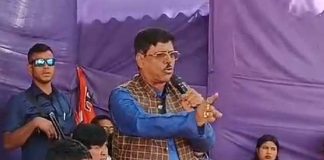 রাষ্ট্রপতিকে ‘কটাক্ষ’, বিতর্কে তৃণমূল নেতা
