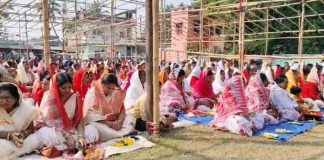 ওপারে হিংসা, গোবরডাঙায় হাজার কন্ঠে গীতাপাঠ