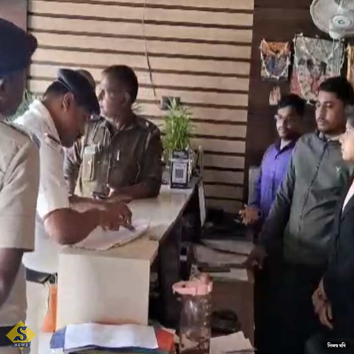পুলিশের আগেই দিঘা থেকে চম্পট সল্টলেকের তৃণমূল কাউন্সিলর