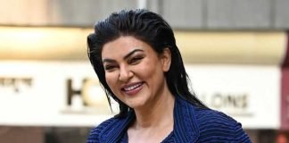 ৫০-এও কিশোরী সুস্মিতা সেন