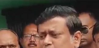 আর জি কর দুর্নীতি মামলায় সিবিআইকে ধমক-শোকজ