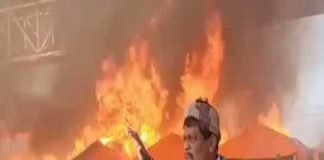 মহাকুম্ভে বিধ্বংসী আগুন, ক্ষতিগ্রস্ত একাধিক তাঁবু