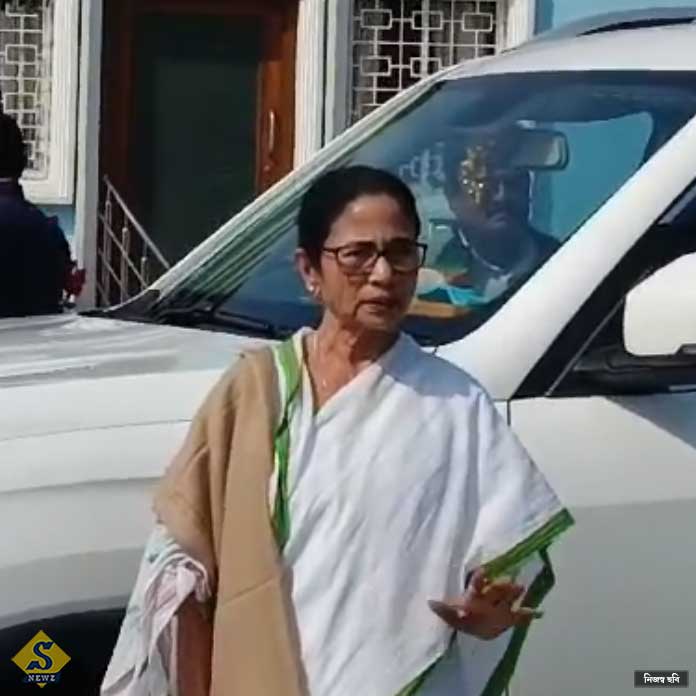 ফাঁসির দাবিতে রাস্তায় ছিলেন, মনে করালেন মুখ্যমন্ত্রী