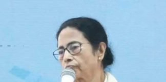 বাংলাদেশের জেলে মারধর মৎস্যজীবীদের : মুখ্যমন্ত্রী