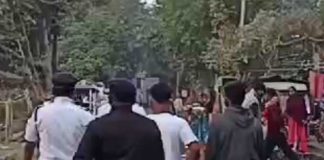 গুলি খেয়ে মরব, ধরা দেব না, অভিযুক্তকে ধরতে নাজেহাল পুলিশ