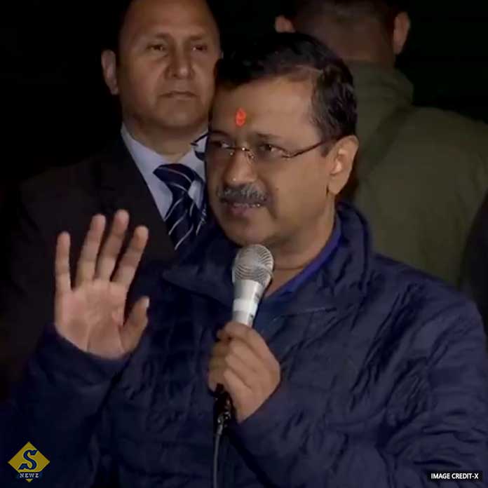 দিল্লিবাসীর কাছে ক্ষমা চাইলেন কেজরিওয়াল 