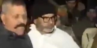 পাটনার অনশনমঞ্চ থেকে গ্রেফতার পিকে