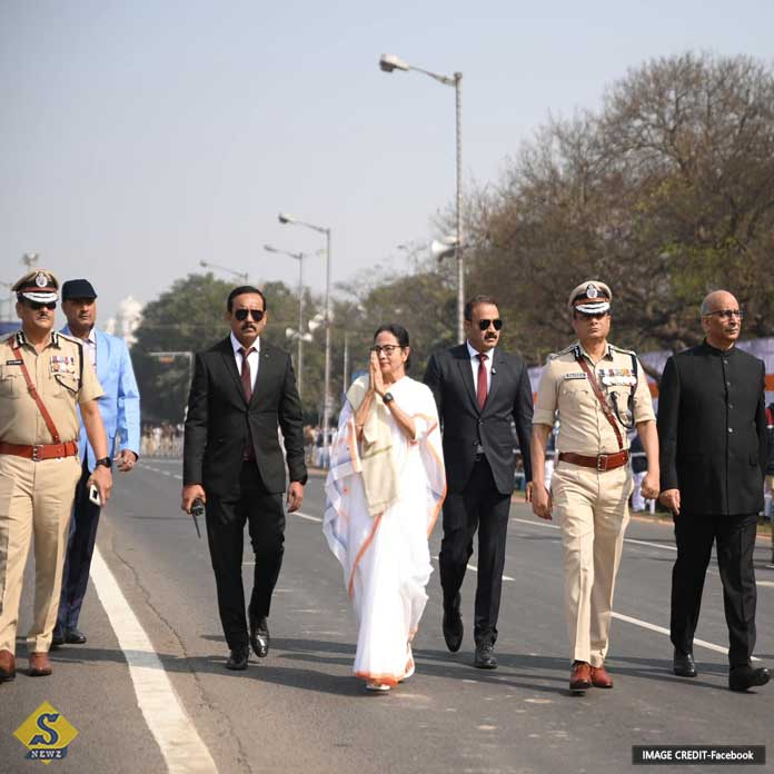 প্রজাতন্ত্র দিবসে সমন্বয়ের বার্তা মুখ্যমন্ত্রীর