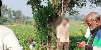 স্মার্টফোন : আত্মঘাতী ছেলে, একই দড়িতে ঝুললেন বাবাও