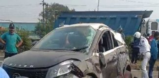 তেলের ট্যাঙ্কারের ধাক্কায় মৃত মহিলা এএসআই, ডাক্তারও