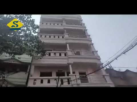 ট্যাংরায় হেলে পড়ল পাশাপাশি ২টি বহুতল