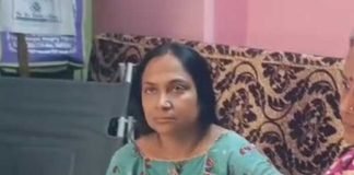 ইভটিজারদের দৌরাত্ম্যেই মৃত্যু, অনড় সুতন্দ্রার মা, মানছে না পুলিশ