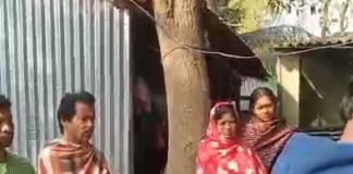 নাতির সামনে ঠাকুমাকে কুপিয়ে লুটপাট