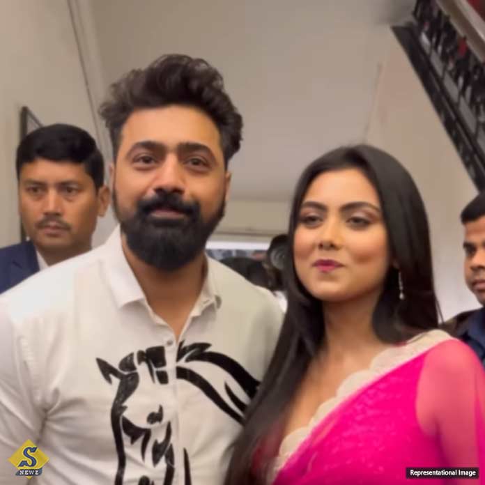 দেবের পরের ছবিতেও ইধিকা