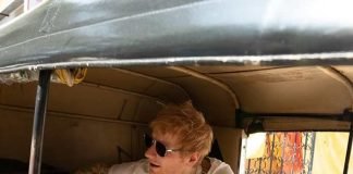 ফুটপাতে গান,বাধার মুখে এড শিরান