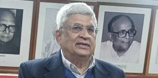 বয়সনীতি অনুযায়ী সিপিএমে শীর্ষ কমিটি