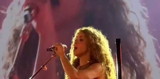 সুস্থ হয়েই মঞ্চ মাতালেন শাকিরা