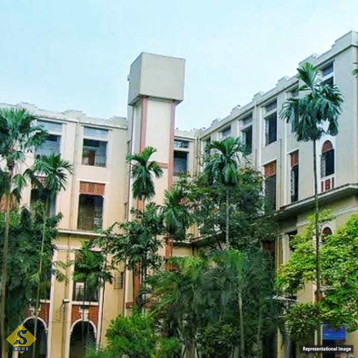 কলকাতা মেডিক্যাল কলেজের হোস্টেলে র‍্যাগিং, অভিযুক্ত ২ সিনিয়র