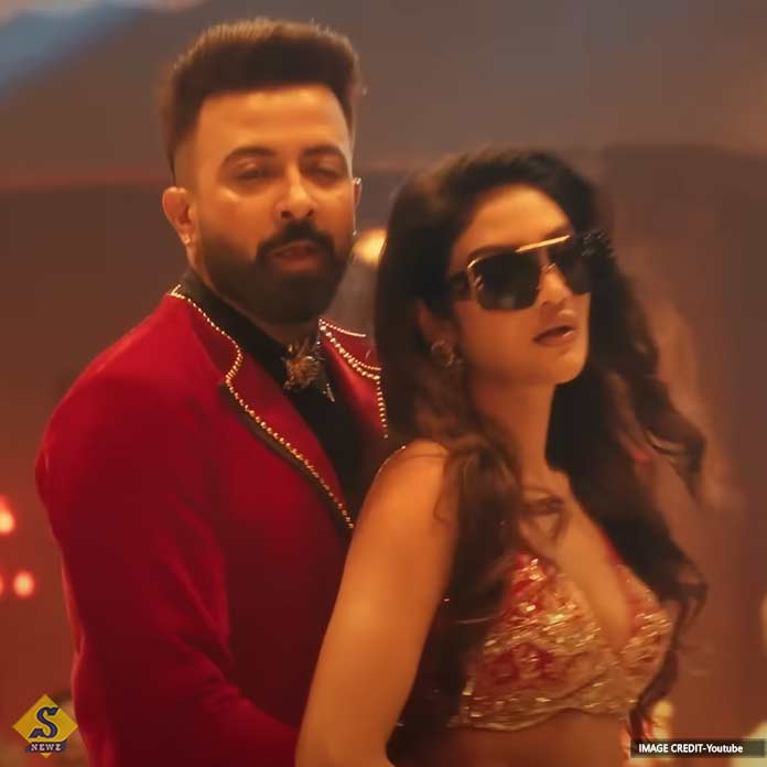 Barbad-Nusrat-in-an-item-song