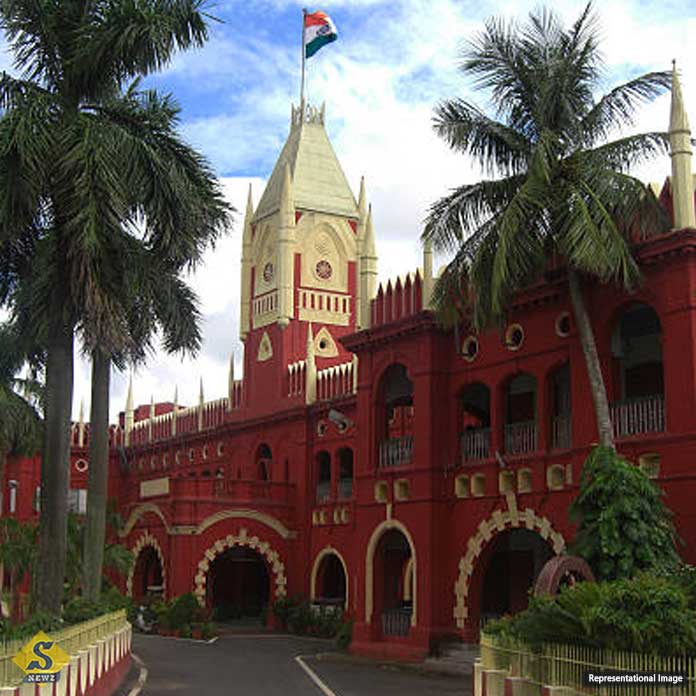 যাদবপুর: ব্রাত্য-র নৈরাজ্য তোপ, পাল্টা সৃজন-অধীর