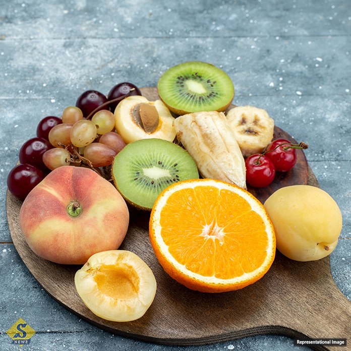 ক্যালসিয়ামের ঘাটতি দূর করতে ফল