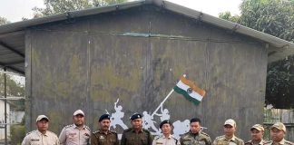 মণিপুরে জমা পড়ছে বন্দুক, গ্রেনেড!