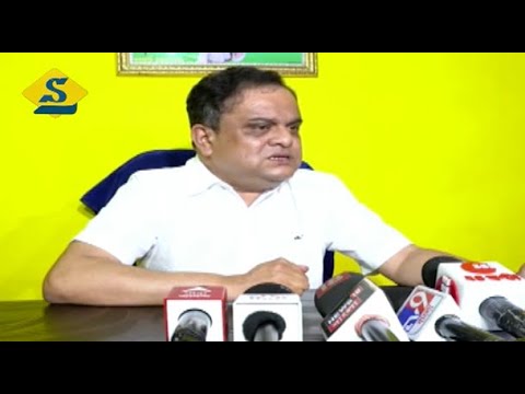 জখম ছাত্রের জন্য দুঃখ, অধ্যাপকদের মারে প্রশ্ন ব্রাত্য-র