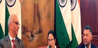 লন্ডনে সর্বধর্ম সমন্বয়ের বার্তা মুখ্যমন্ত্রীর